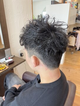 エメバイサワ(Aimer by sawa) ビジネス◎メンズパーマ×刈り上げショート