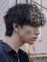 フィフスパーク(fifth PARK)&nbsp;渋谷波巻きツイストスパイラル強め無造作パーマ束感メンズカット