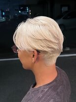 ネハス 名古屋栄店(nehus.) MEN’S HAIR/サーフカール/刈り上げセンターパート/ブリーチ