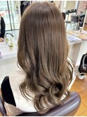 ブリーチなしアッシュベージュカラー☆