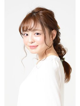 ヘアアンドメイク アース 聖蹟桜ヶ丘店(HAIR&MAKE EARTH) 編みおろしロングダウンスタイル【EARTH聖蹟桜ヶ丘店】