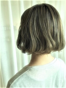 ヘアサロン ドア(Hairsalon DooR) 前下がりボブ