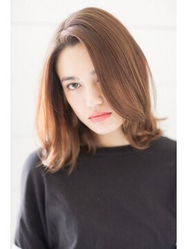 リア シェリム(Ria cherim) 【Ria 目黒】ヘルシーナチュラル切りっぱなしロブ