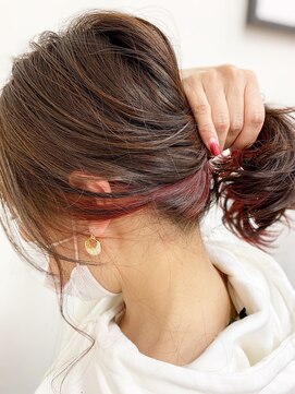 フレンズ 平岡店(friend's) 【札幌平岡　デザインカラー(インナーカラー)】　藤谷依奈