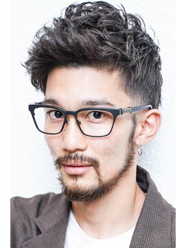 メイドマンバーバーショップ 西宮北口(MADE MAN BARBER SHOP) 【西宮初かりあげ専門店☆】フェードバーバー七三分け短髪パーマ