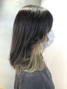 リーオオサカ(Lee Osaka) 【チラ見せでお洒落♪】インナーカラー×くすみベージュ/kana