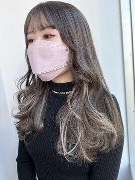 トロニー(TLONY) ショートからロング　ハイライト　グレージュ　/miaki