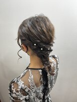およばれ　結婚式　アレンジ　二次会　パーティーヘアセット