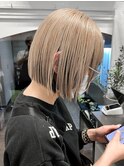 ハイトーンボブ/インナーカラー/ホワイトグレージュ/グレージュ