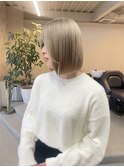 韓国風ハイトーンベージュ×タッセルボブ
