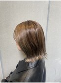 シークレットハイライト×切りっぱなしボブ
