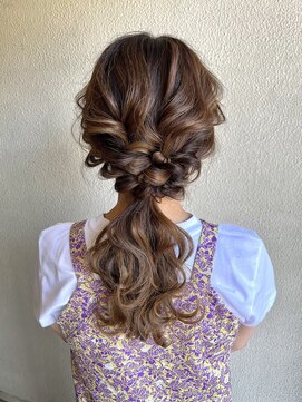 トランク(TRUNK) ゆるふわローポニー