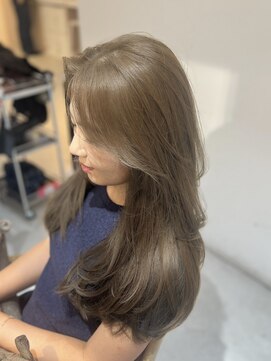 ロエ 恵比寿 代官山(ROE) オリーブベージュ　レイヤーカット　前髪　ブリーチなし　艶髪