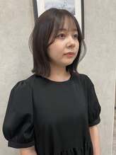 アーサス バイ ヘッドライト 三島店(ursus by HEADLIGHT) 外ハネ鎖骨ボブ
