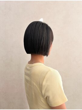 クム 横浜(qumu) 【qumu MARIKO】 ミニボブ×オリーブブラウン