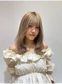ロングレイヤーフェイスレイヤーブリーチゴールドベージュ