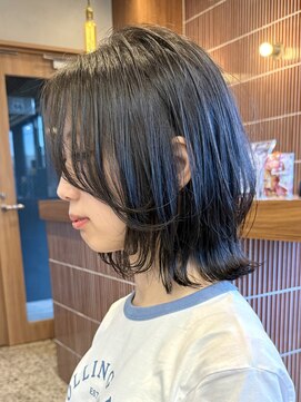 エリマバイフィフス 調布(elima by fifth) 調布イルミナカラーレイヤーボブウルフショートカットベージュ
