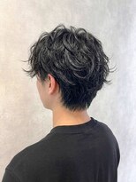 メンズサロン ルーブ 新潟(メンズサロンLOOB)&nbsp;刈り上げセンターパートフェザーパーマツーブロックメンズカット
