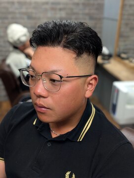 スパーブ 木之庄店(Superb) サイドバックフェード・ソリッドテイスト