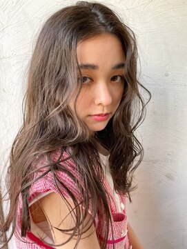 アメリ 新宿(Ameri) Ameri 大人かわいいロングレイヤースタイル【新宿】