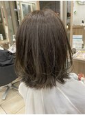 アッシュベージュ