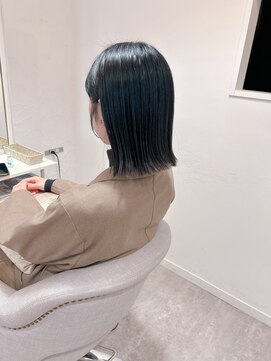 コソラ(KOSORA) 切りっぱなし×ブルーブラック