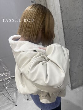 リリアン(ReLien) ブロンド×切りっぱなしボブ