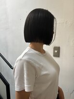 O&nbsp;黒髪ナチュラルスタイル小顔ぱつっとボブストレートヘア20代30代