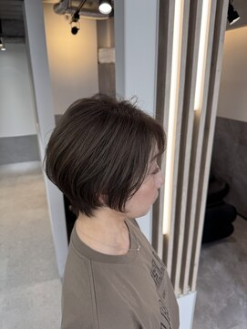 エレ 博多(ere) 白髪ぼかし/大人美人ショート/髪質改善/博多