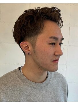 BRIDGE HAIR ニュアンスツーブロック