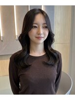 シダ(sida SAIIN) 韓国くびれレイヤー