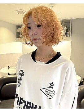 ニコフクオカヘアーメイク(NIKO Fukuoka Hair Make) ペールオレンジ/オレンジベージュ/ボブ