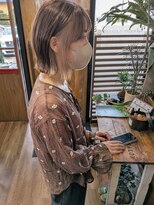 バンビ プライベート サロン(Bambi private salon) インナーカラーベージュ/切りっぱなしボブ/シースルー/Bambi松平