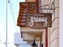 グラニー(granny.)の雰囲気（可愛い看板が目印です！）