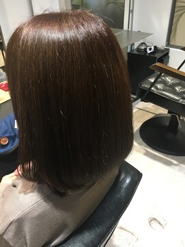 ラコラ(LAKOLA) 大人のボブミディ