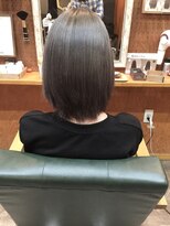 ヘアーサロン アトリエ(Hair salon ATORIE)&nbsp;ハイトーンシルバーアッシュ♪