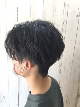 アウラニヘアーリゾート(AULANI Hair Resort) センターパート