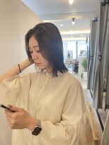 アンス 大阪梅田(ANs.)&nbsp;20代 30代 40代 アッシュグレージュミディアムウルフ伸ばしかけ