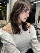 シティ(CITY)&nbsp;韓国ヘア レイヤーカット 透明感 グレージュ 井坂