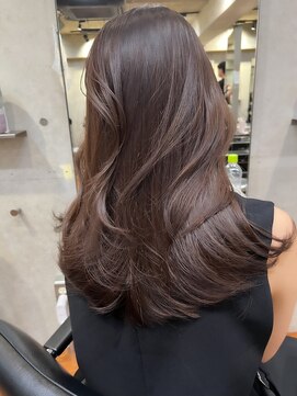 サイン 表参道(SIGN) レイヤーカットグレージュカラーデザインカラーシルキーベージュ