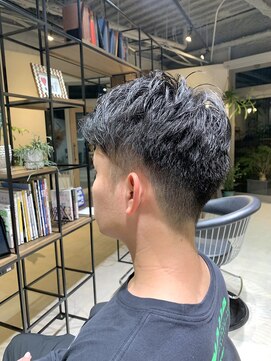 ユリイカビヨウシツ メンズツーブロック