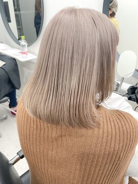 ヒビヲ(HIBIO) ハイトーンカラーミルクティーベージュカラーケアブリーチカラー