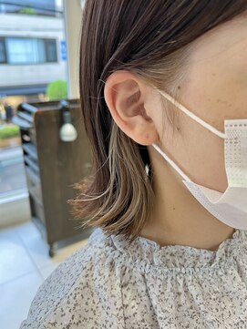 バブ バイネオリーブ(Bab by neolive) インナーカラー☆ミルクティーベージュ 外ハネボブ切りっぱなし