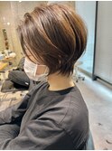 お客様くびれショート