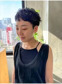 刈り上げ女子、ショートパーマ、ニュアンスパーマ、くせ毛風