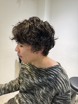 トレス(TRESS) メンズパーマ　ニュアンスパーマ　毛流れパーマ