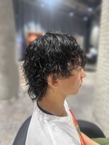リーオオサカ(Lee Osaka) 波巻きパーマメンズスタイル