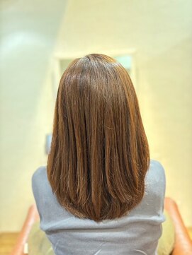 リーク(LEEK) 明るめグレイカラー