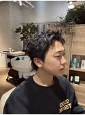 刈り上げなし短髪パーマ