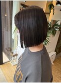 前下がりボブ